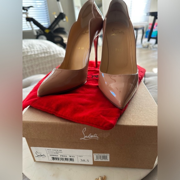 Christian Louboutins Hot Chick 100 mm Pumps - nude size 38.5 / US 8 worn once - Picture 3 of 16